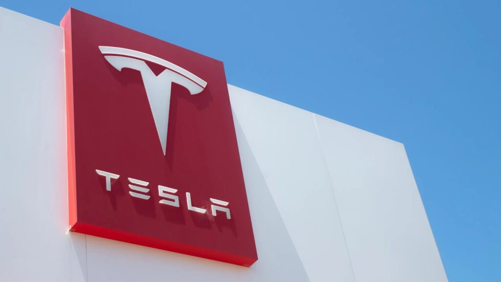 Is Tesla’s Future at a Crossroads? The Growing Question of Elon Musk’s Role