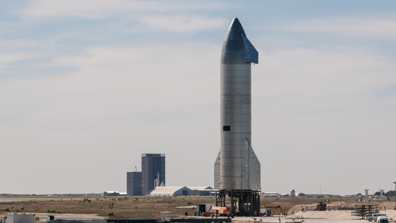 Elon Musk's INSANE Solution: Starship’s Welding Speed CRUSHES NASA By 10X