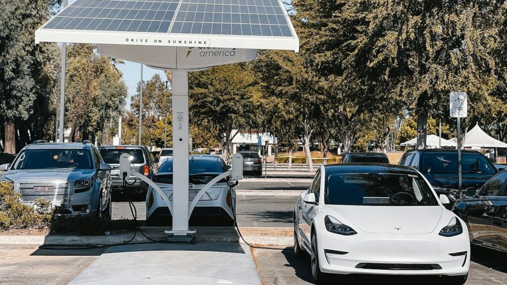 End Of Lithium! Elon Musk Confirms All-New Tesla Battery Tech Production Plan