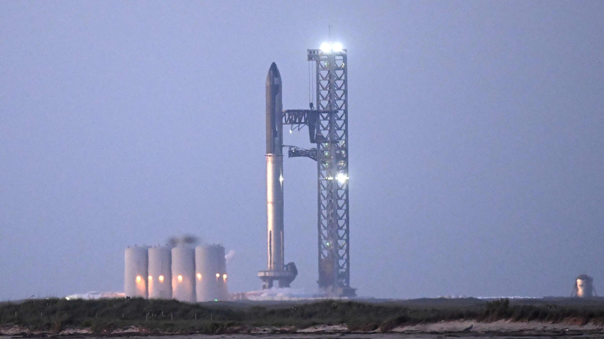 SpaceX Launch Pad in Big DAMAGE after Starship Flight 9 Soaring...Here's What Happened