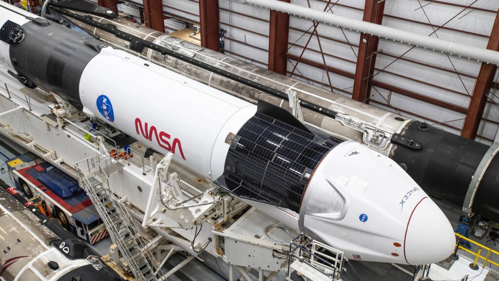 SpaceX Starship new Solution to Launch NASA Astronauts to the Moon to Beat China