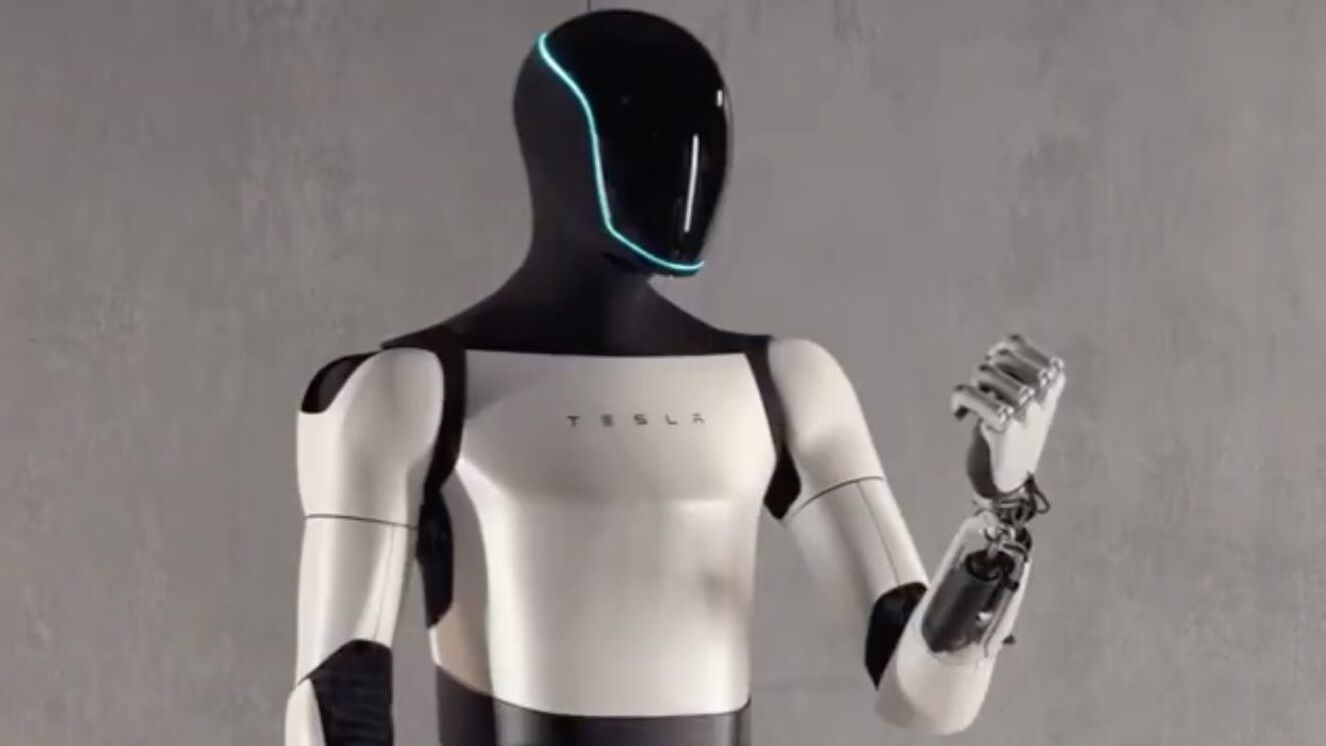 It Happened! Elon Musk Reviews $15,989 Tesla Bot Gen 3 Ready for Massive Reservations in October