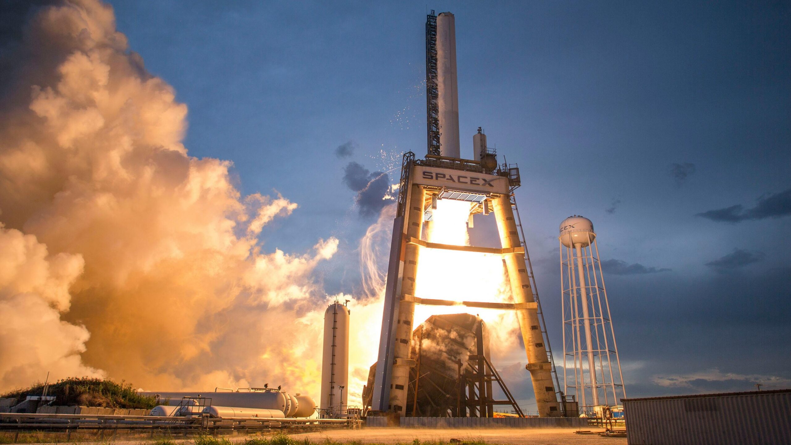 SpaceX's massive breakthrough Plan to use New Fuel that others are Copying Now