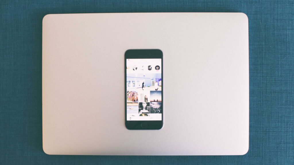 BREAKING! $789 Tesla Pi Phone First Look DESTROY iPhone 17 Air? Why is Elon Musk Hiding It?