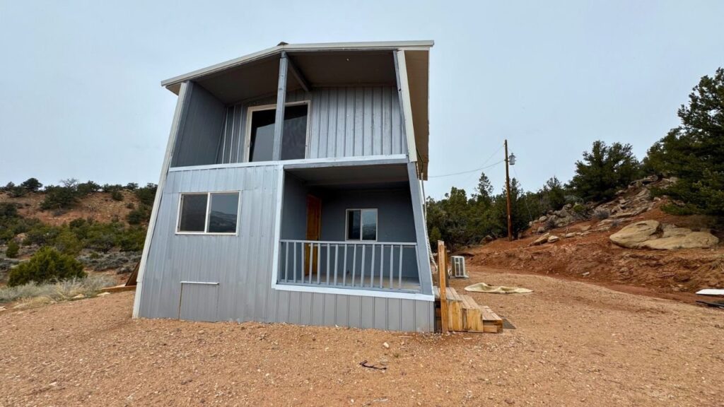 Elon Musk FINALLY Launch $7,999 Tesla Tiny House