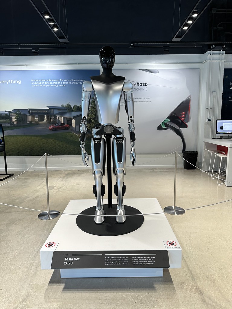 Tesla Bot Gen 5