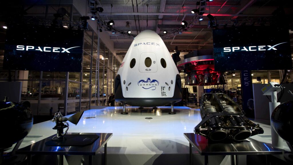 Break it! SpaceX Crew Dragon to the Moon Sooner instead of NASA