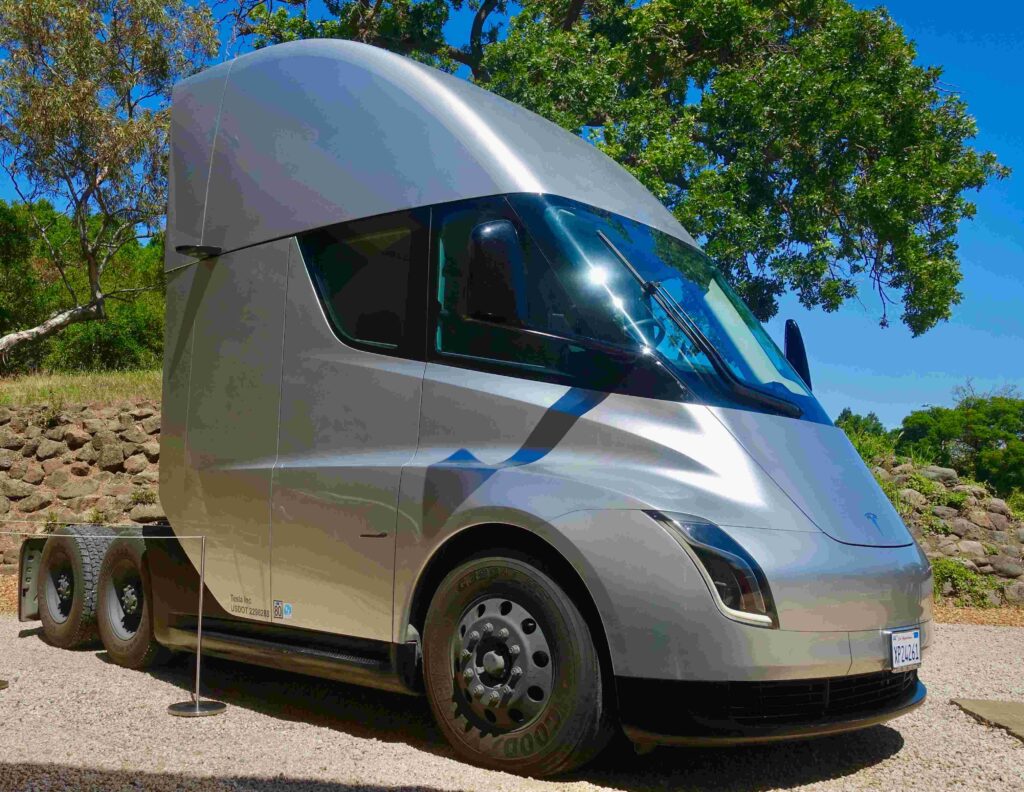 Tesla Semi Finally