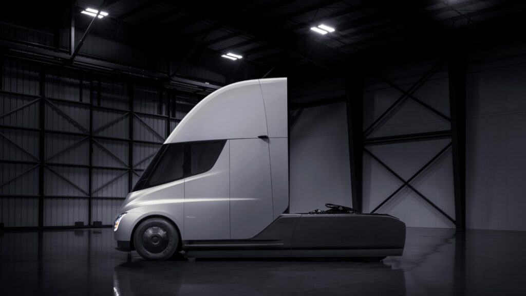 Tesla Semi Finally Refresh, Elon Musk SHOCKED NEW Payload & Amazing 2026 Design For FSD