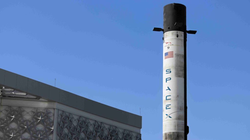 China is about to Test Big SpaceX Falcon 9 COPY.