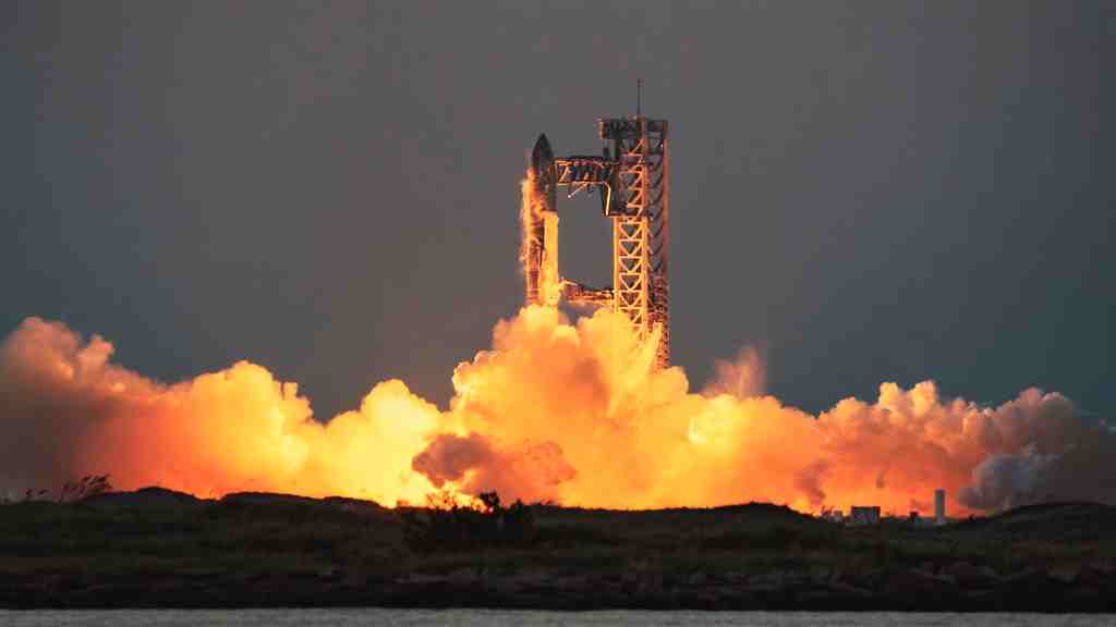 SpaceX Ramped Up Starship B19 Stacking after Incident to Launch Flight 12 Sooner than You Think