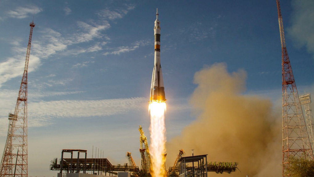 Disaster! Russia is in BIG TROUBLE, NO launchpad for Soyuz Launch to ISS