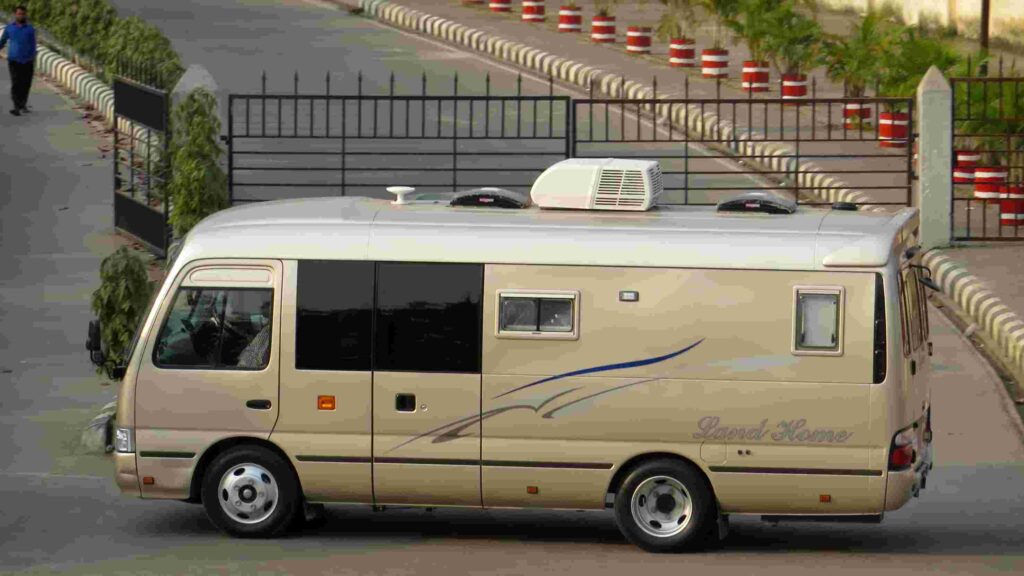 Elon Musk's 2026 Tesla Semi Motorhome G3 Version LEAKED! First Look & INSIDE Amazing