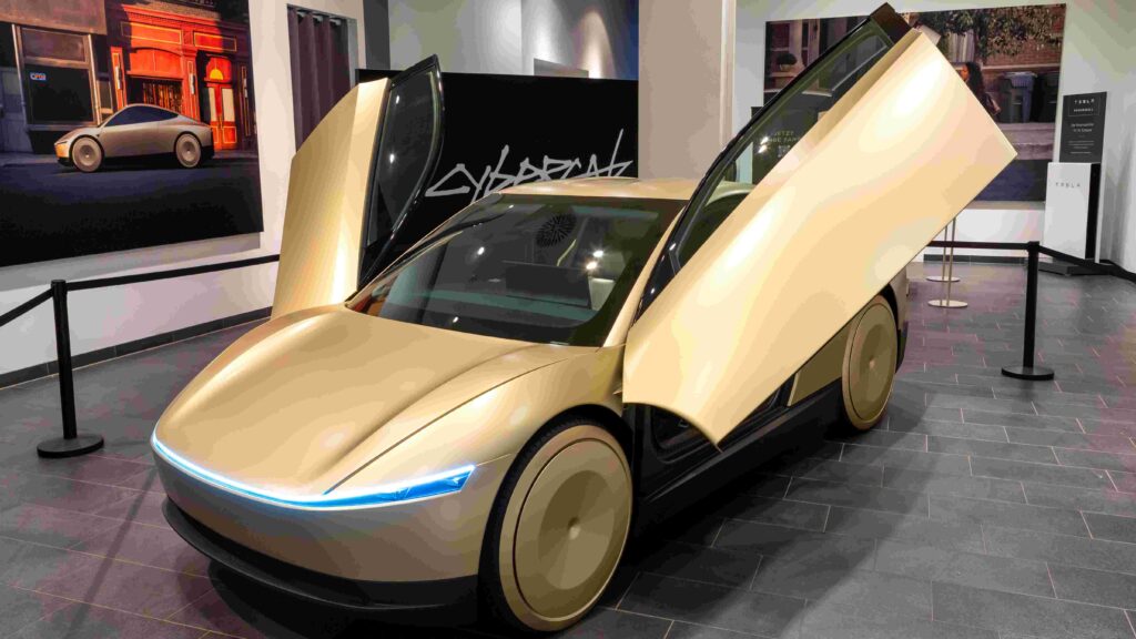 Tesla Cybercab vs Amazon Zoox at CES 2026 — Did Elon Musk Just Take the Lead?