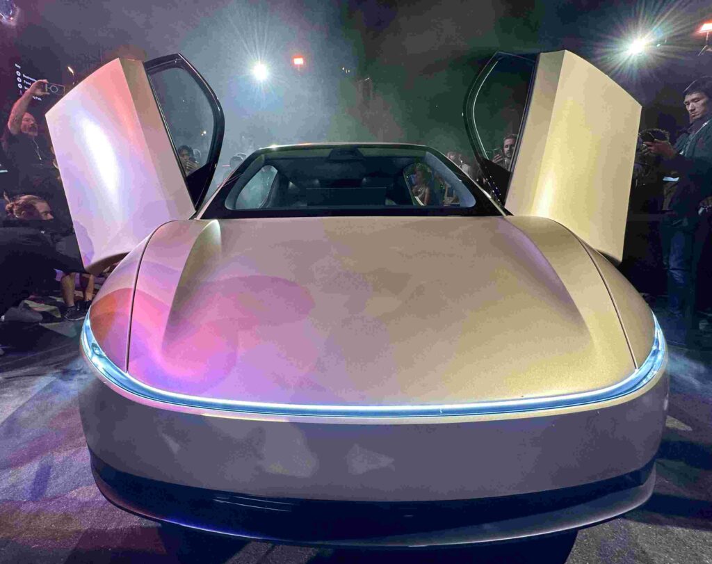Tesla’s Robotaxi Cybercab 2026