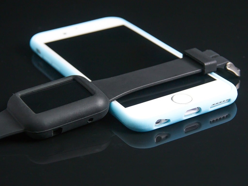 Tesla Smart Phone 2026