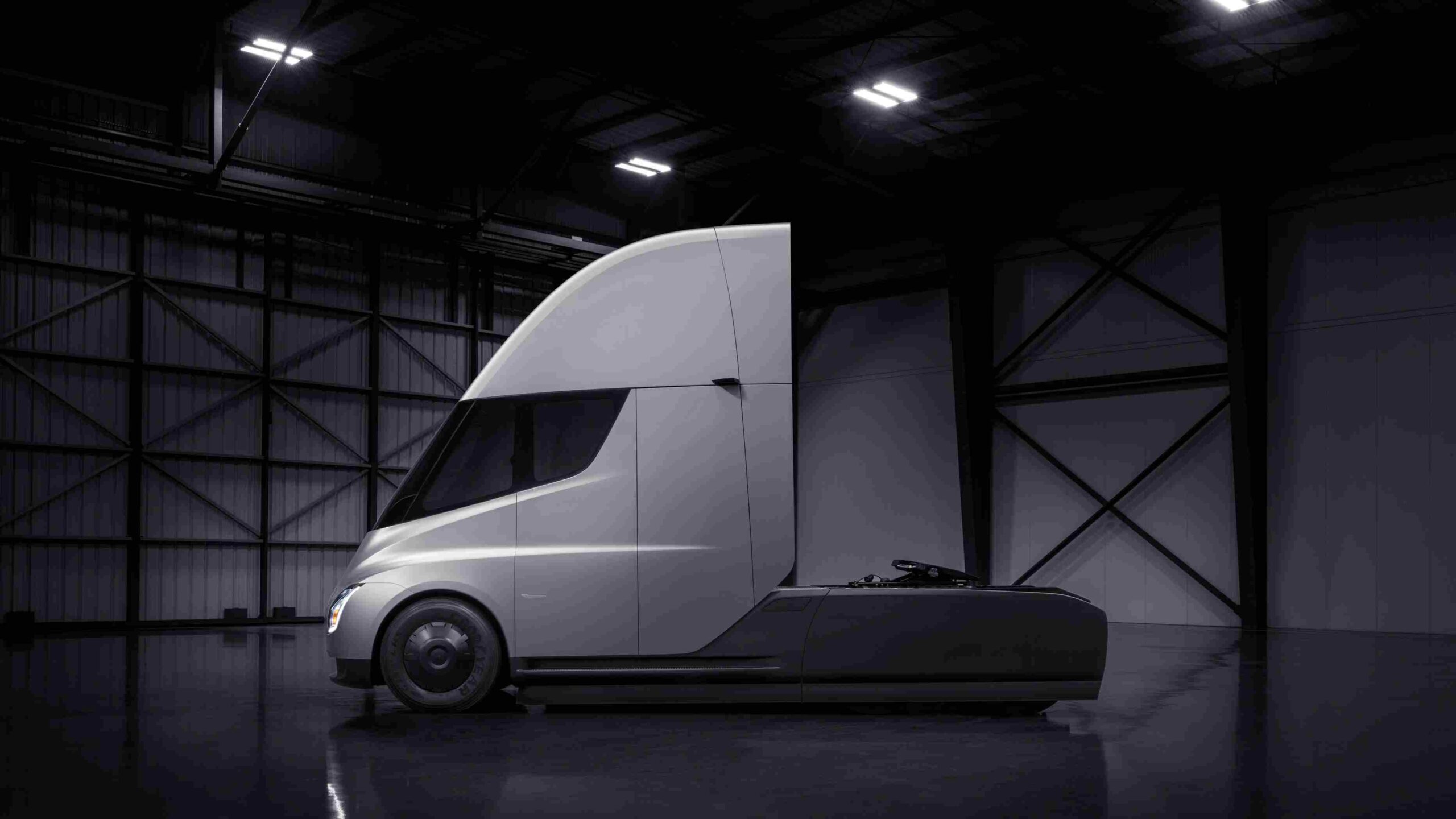 Jay Leno's Review Tesla Semi 2.0! Cut Out 1000 lbs, 1 Million Miles & Features