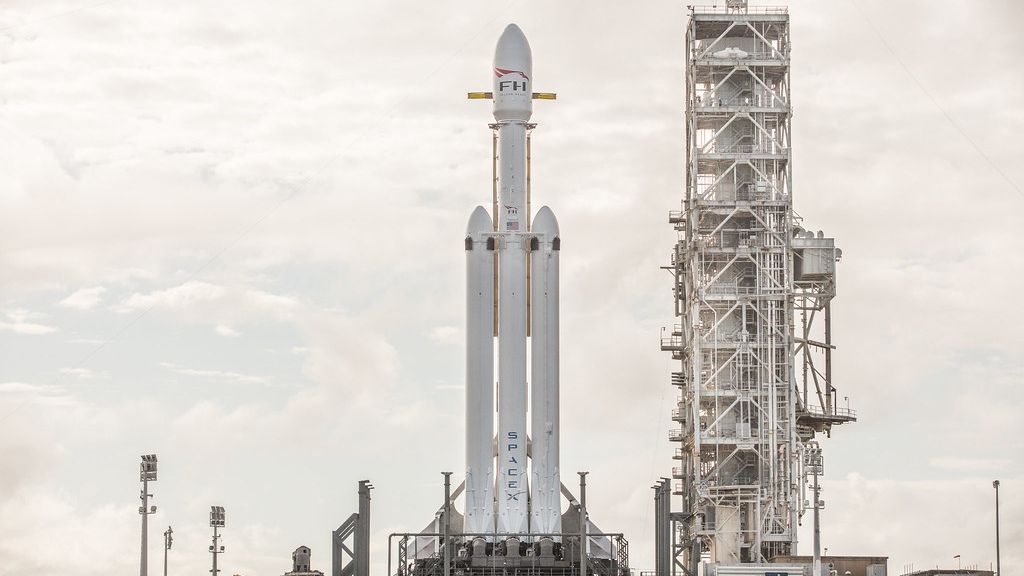SpaceX Falcon Heavy is Launching TODAY: Wake Up after 1,5 Years is Beyond You Expected