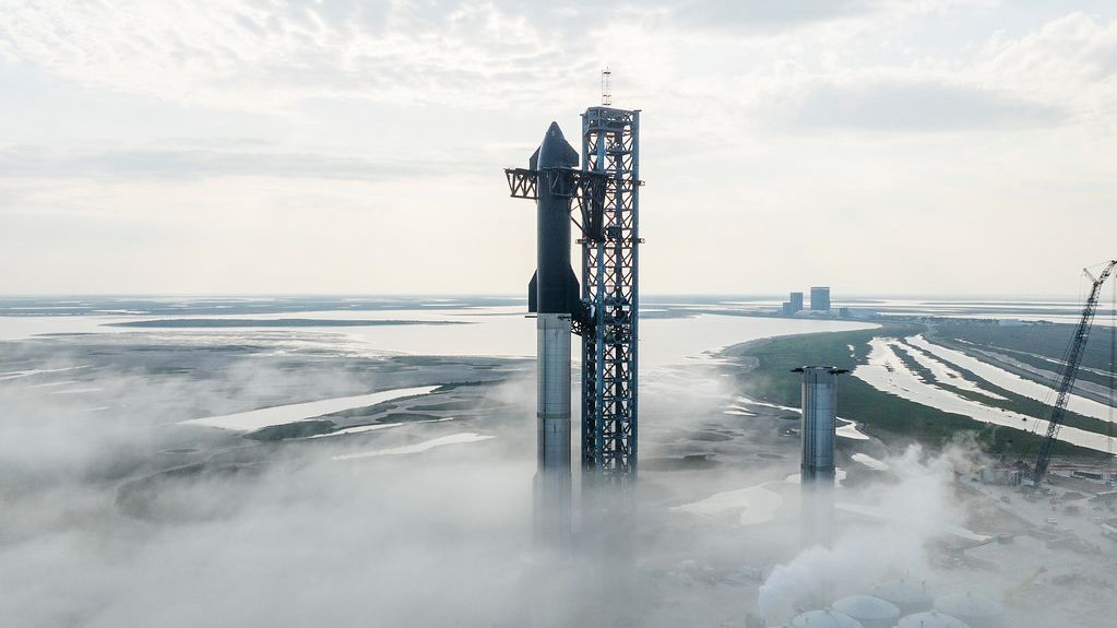 SpaceX’s Crazy Upgrades on Starship V3 heat shield to Reach Orbit and Beat 1500 °C Re-entry