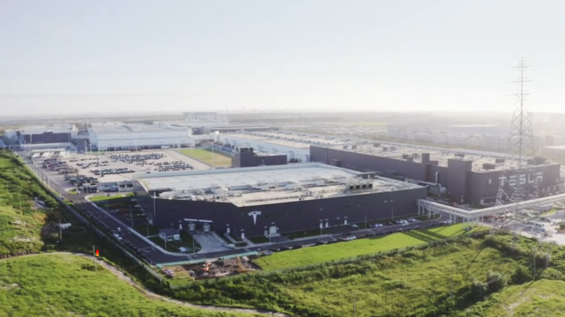 Tesla BIGGEST Solar Factory 1TW Inside Shocks The World
