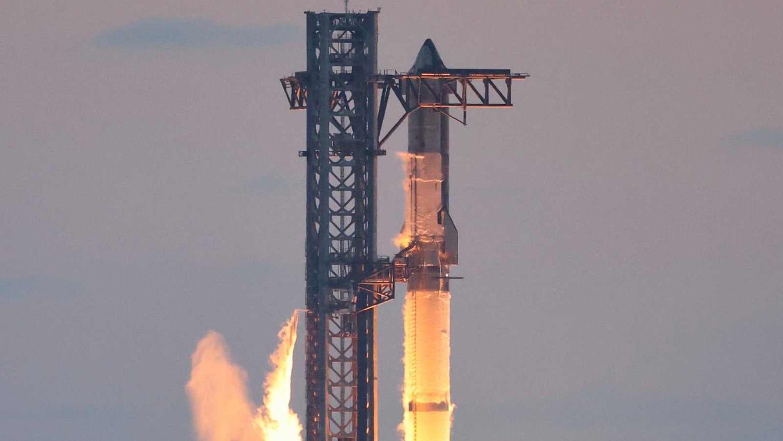 SpaceX Lit Single Engine Static Fire for Starship 41, Huh? China Landed 1st rocket Booster BUT