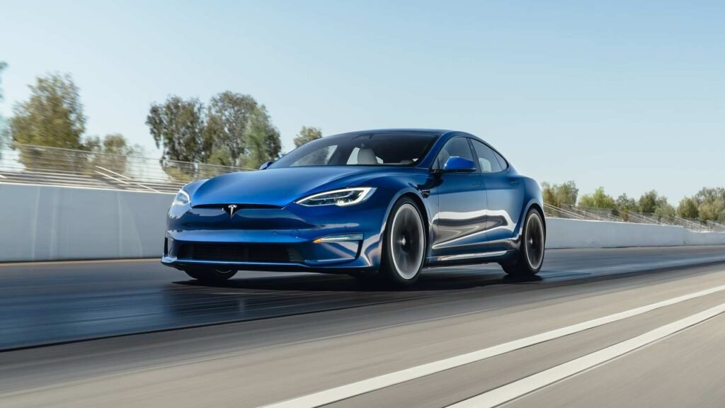 Tesla Motor