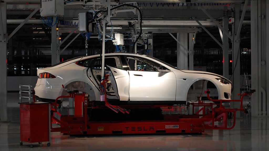 Tesla's Giga Press 4.0 INSANE Speed, Cars Are Made So Fast